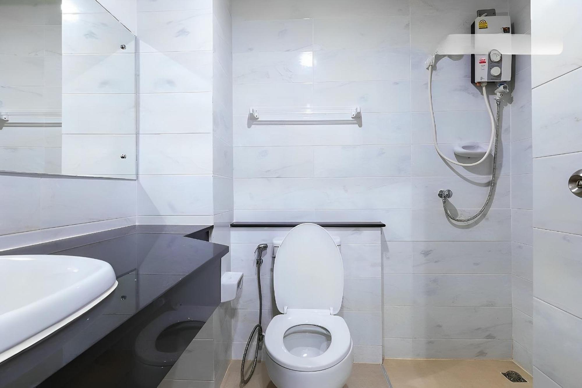 The Lodge @ Min Residence Μπανγκόκ Εξωτερικό φωτογραφία